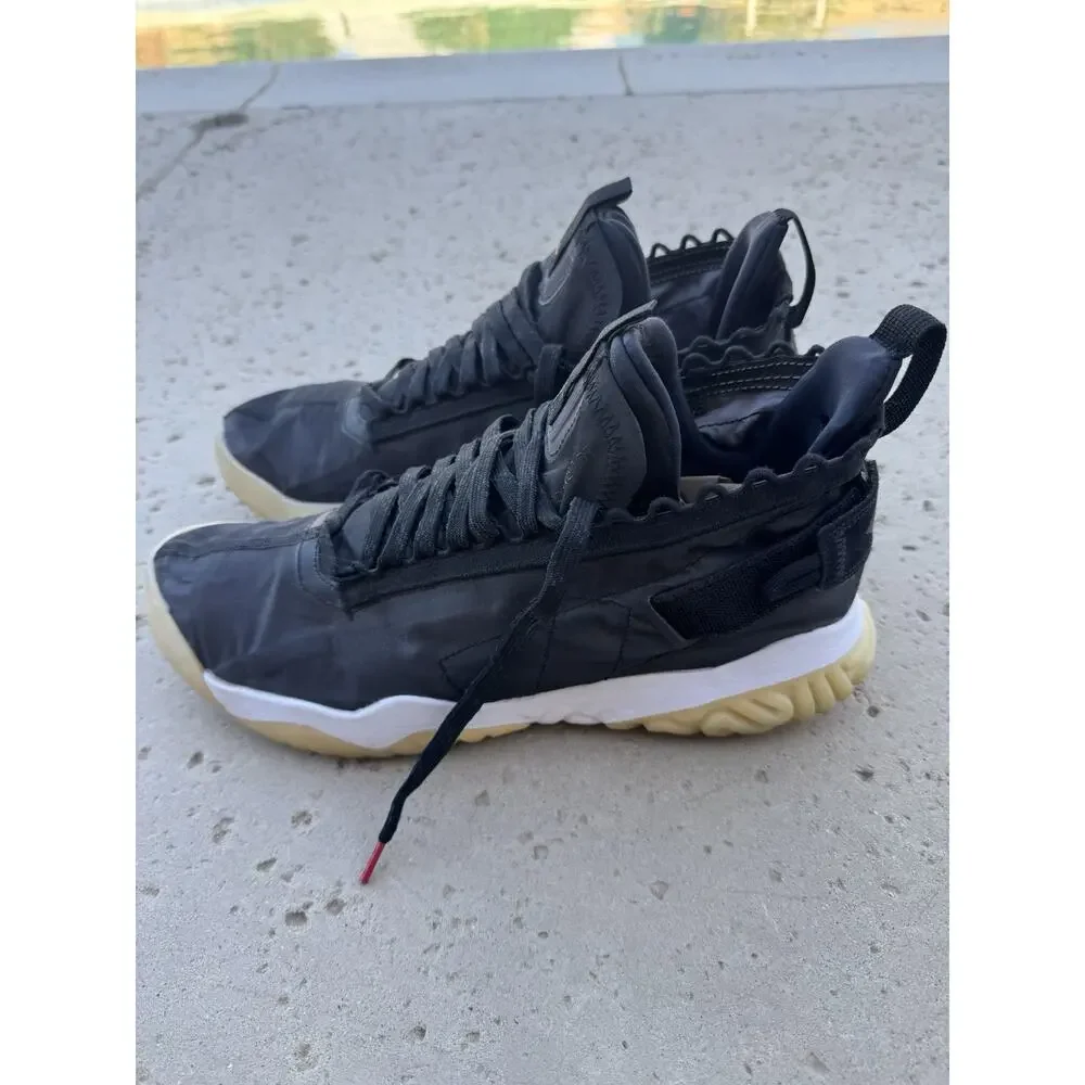 Jordan Proto React Black Size 11.5 Pre-owned without box Basketball Court Sports